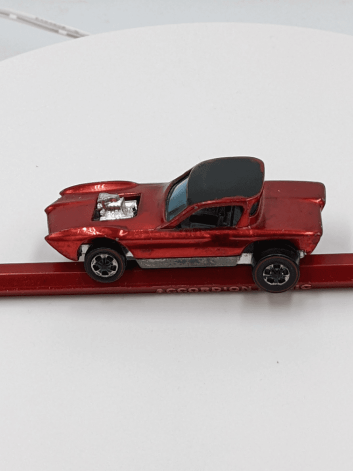 Vintage Hot Wheels Redline · Custom Camaro (Red)